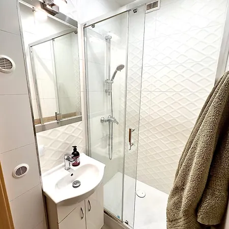 Apartament Africa *