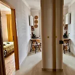 Apartment Africa Warschau